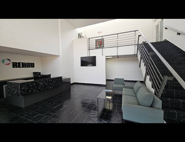 7,772M² WAREHOUSE TO LET IN ISANDO